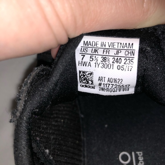 Adidas Sneakers - Picture 3 of 4